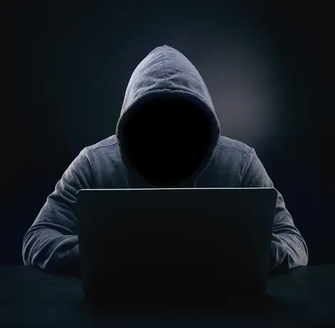 Czy usługa WebCert chroni nas przed hakerami?